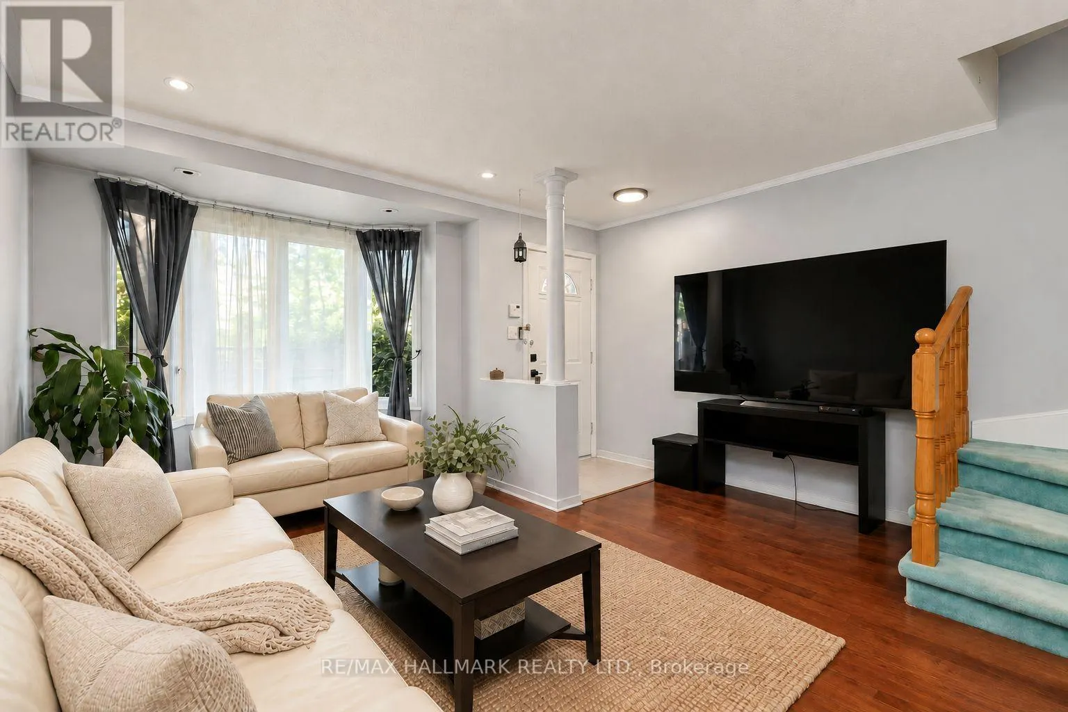 1505 - 28 ROSEBANK DRIVE