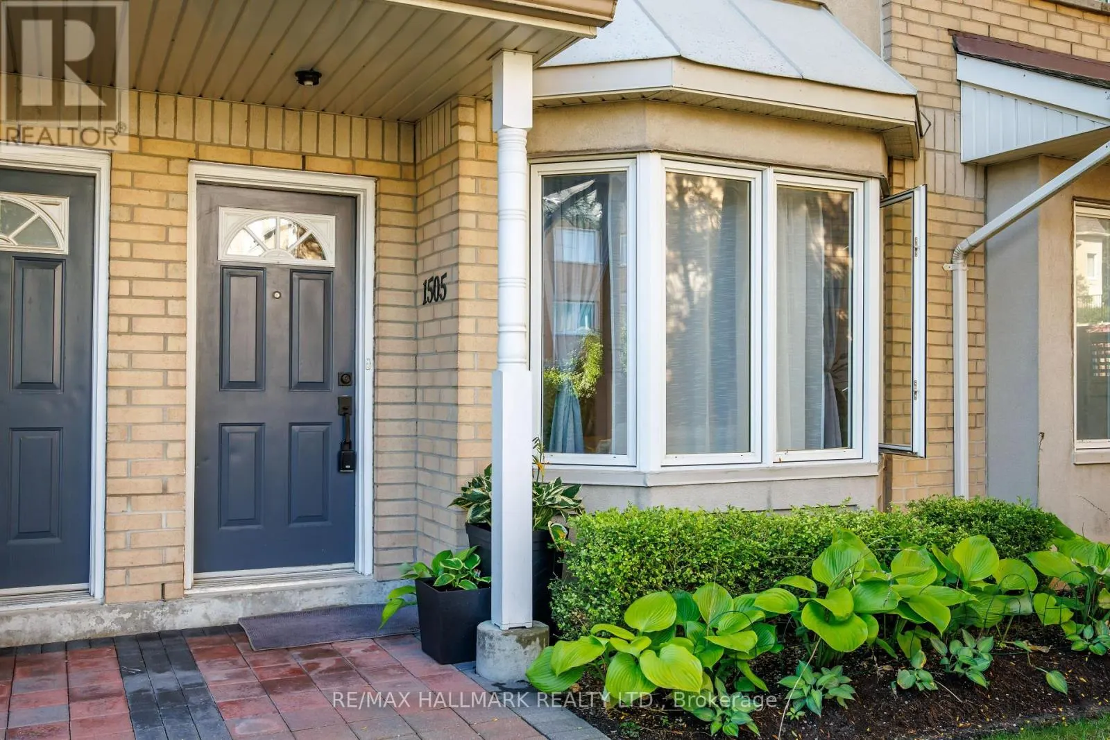 1505 - 28 ROSEBANK DRIVE