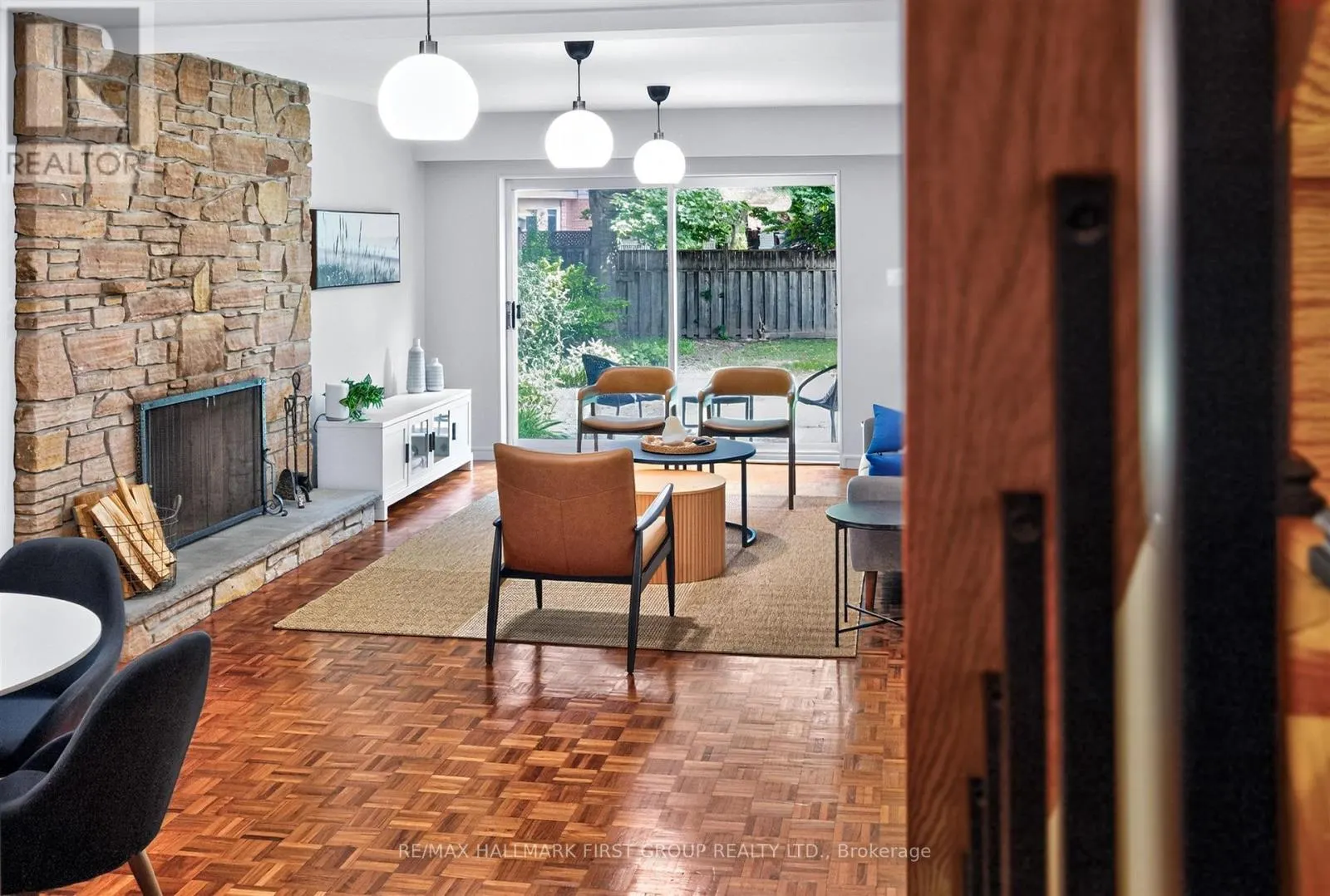 21 IVAN ROAD
