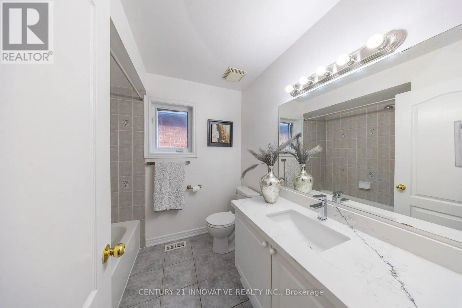 54 CARPENDALE CRESCENT