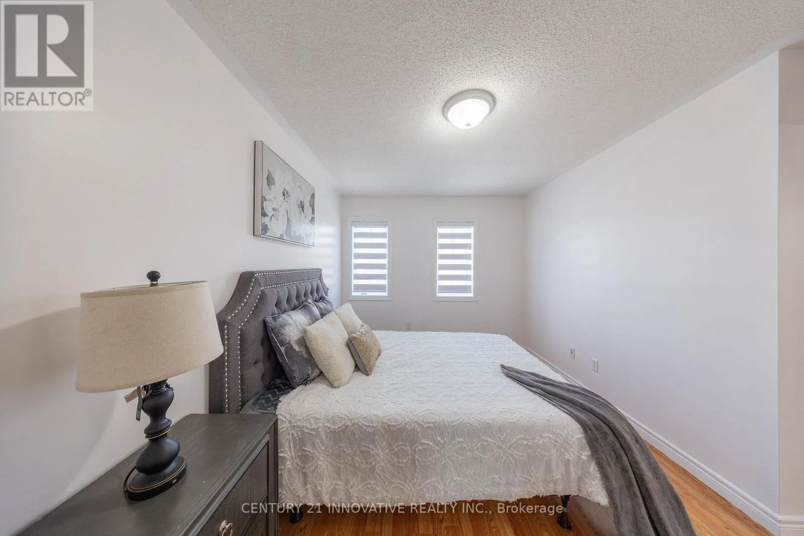 54 CARPENDALE CRESCENT
