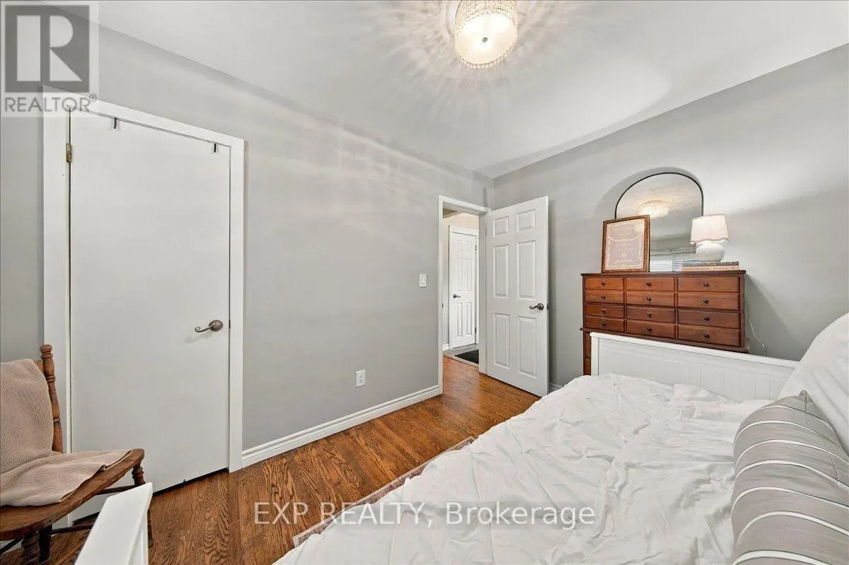523 BRENTWOOD AVENUE