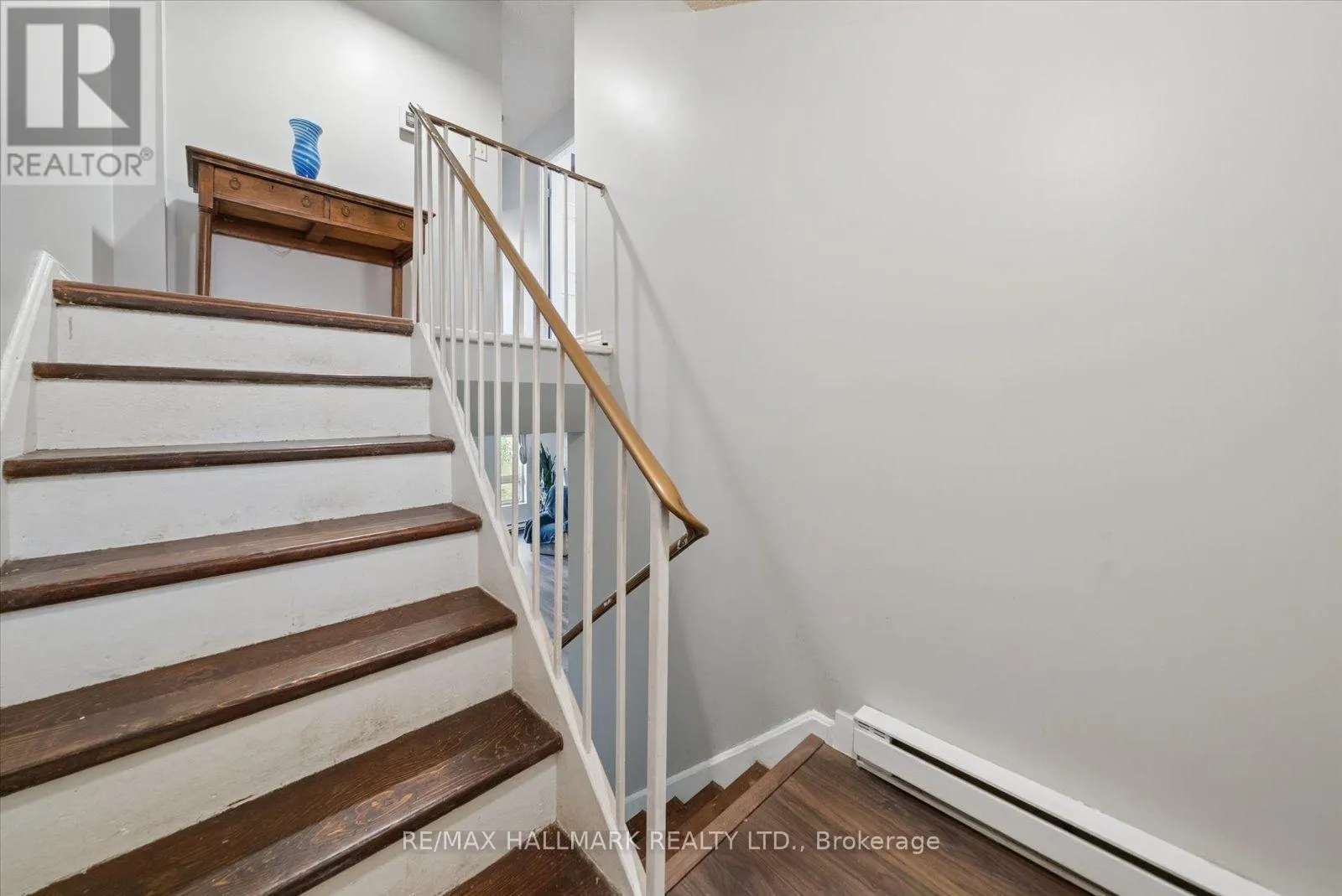 9 - 91 MUIR DRIVE