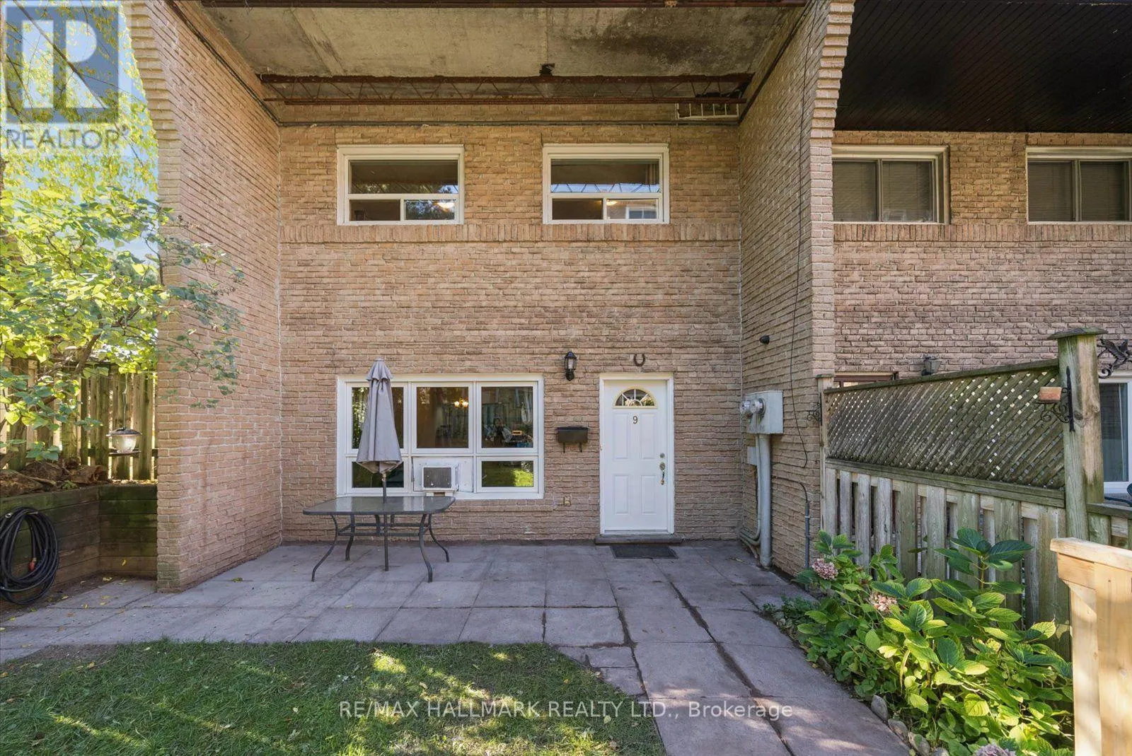 9 - 91 MUIR DRIVE