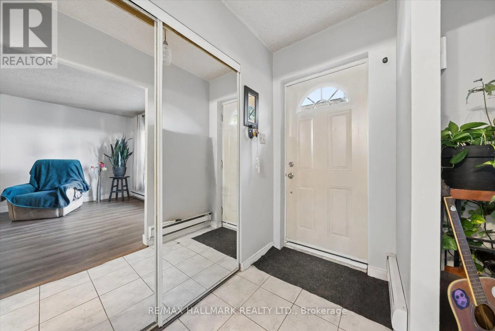 9 - 91 MUIR DRIVE