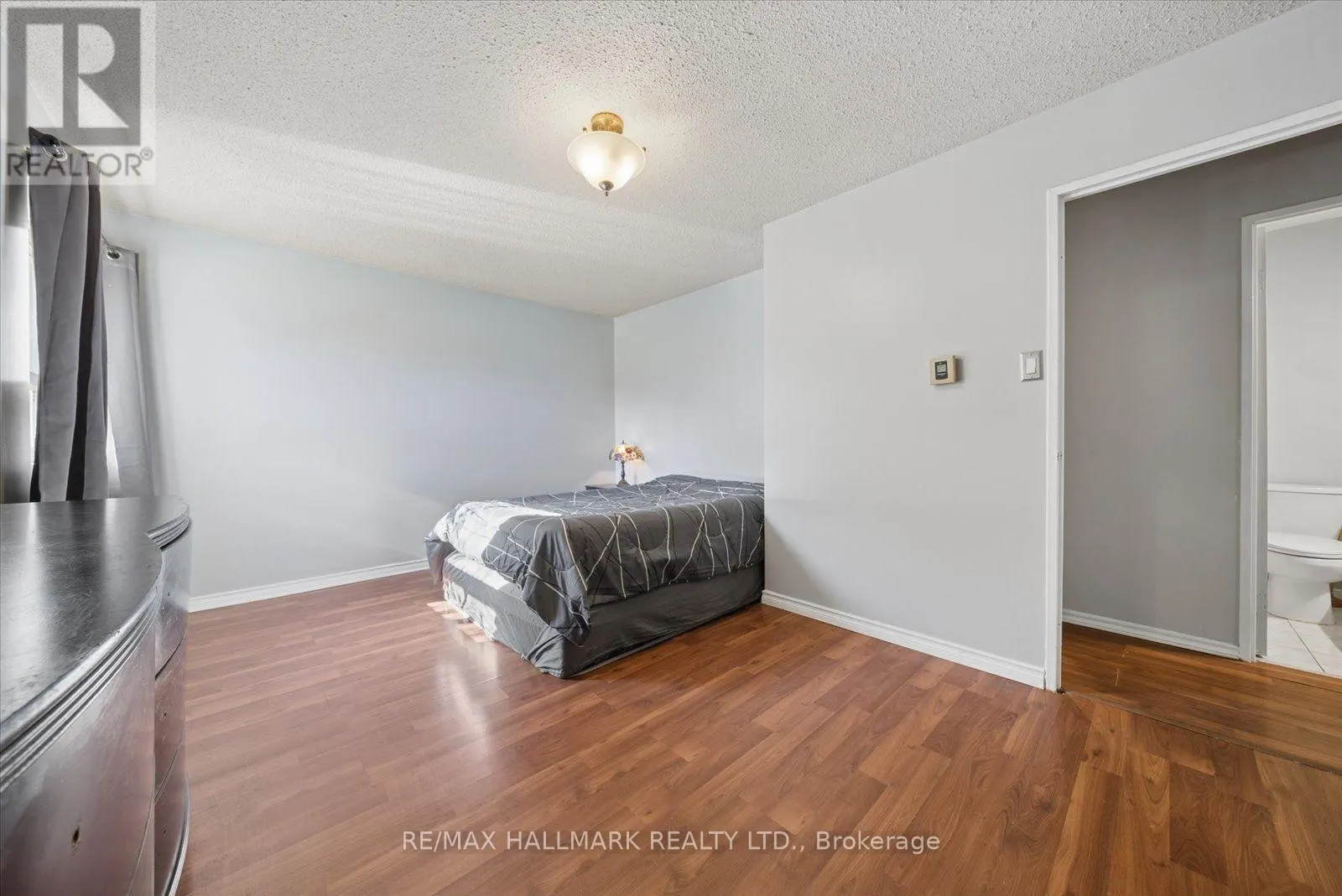 9 - 91 MUIR DRIVE