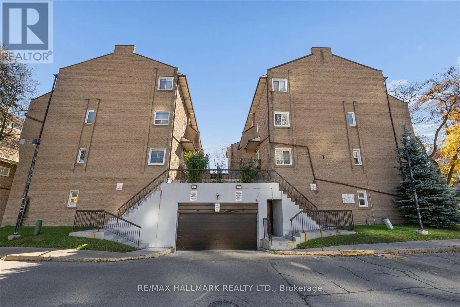 9 - 91 MUIR DRIVE