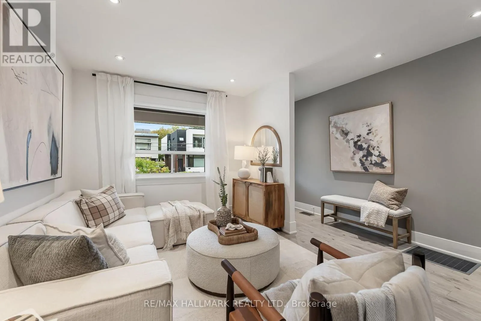 25 NORTHVIEW AVENUE