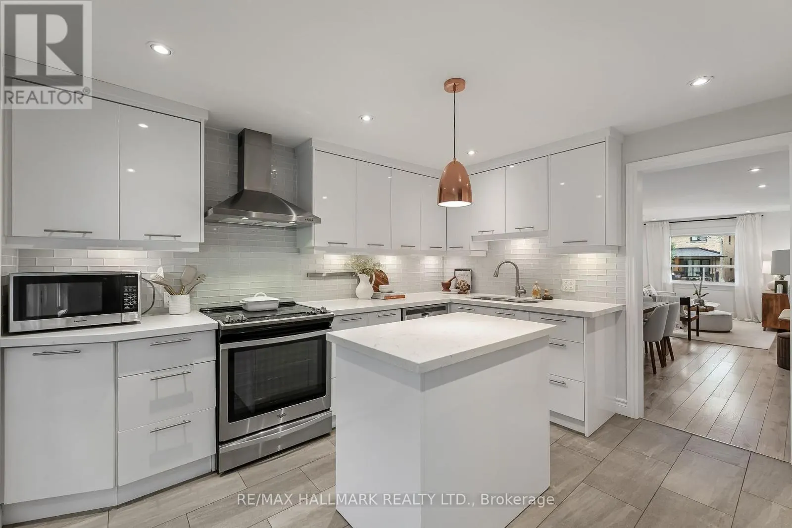 25 NORTHVIEW AVENUE