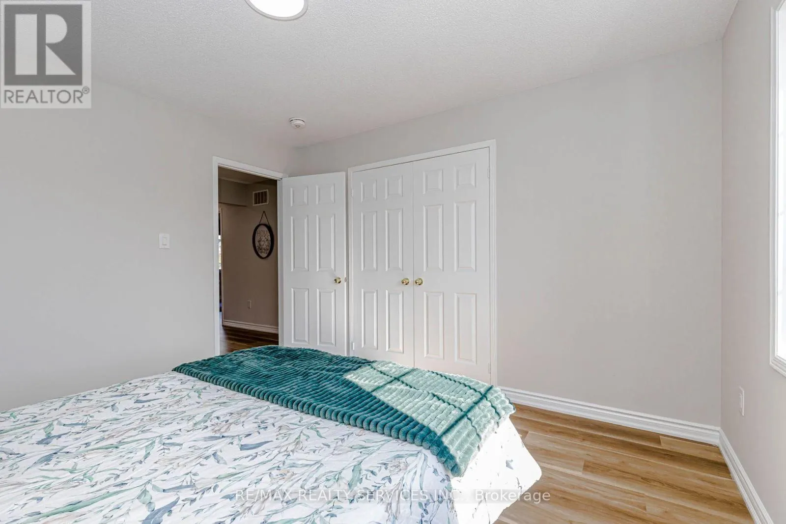 37 SKELTON CRESCENT
