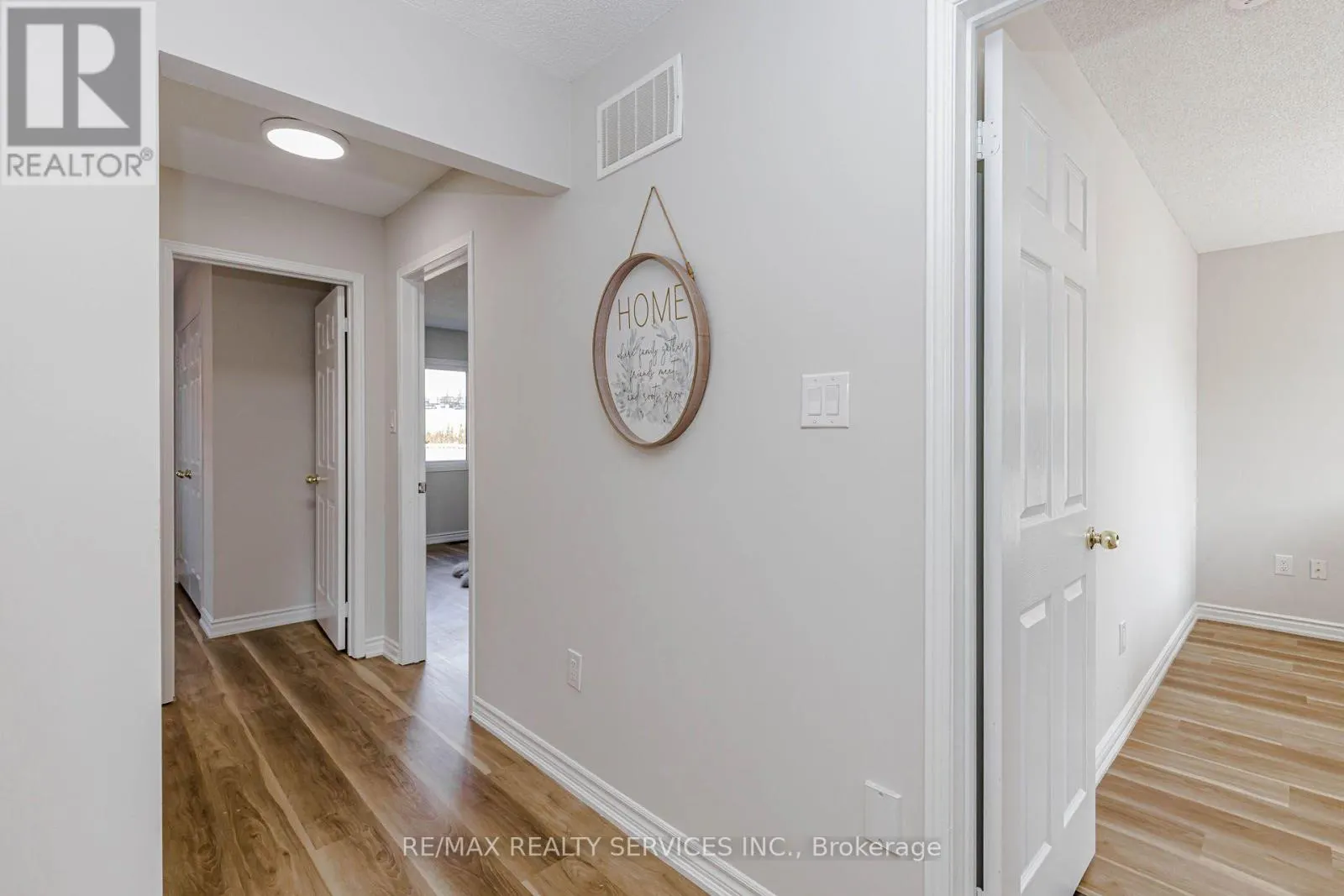 37 SKELTON CRESCENT