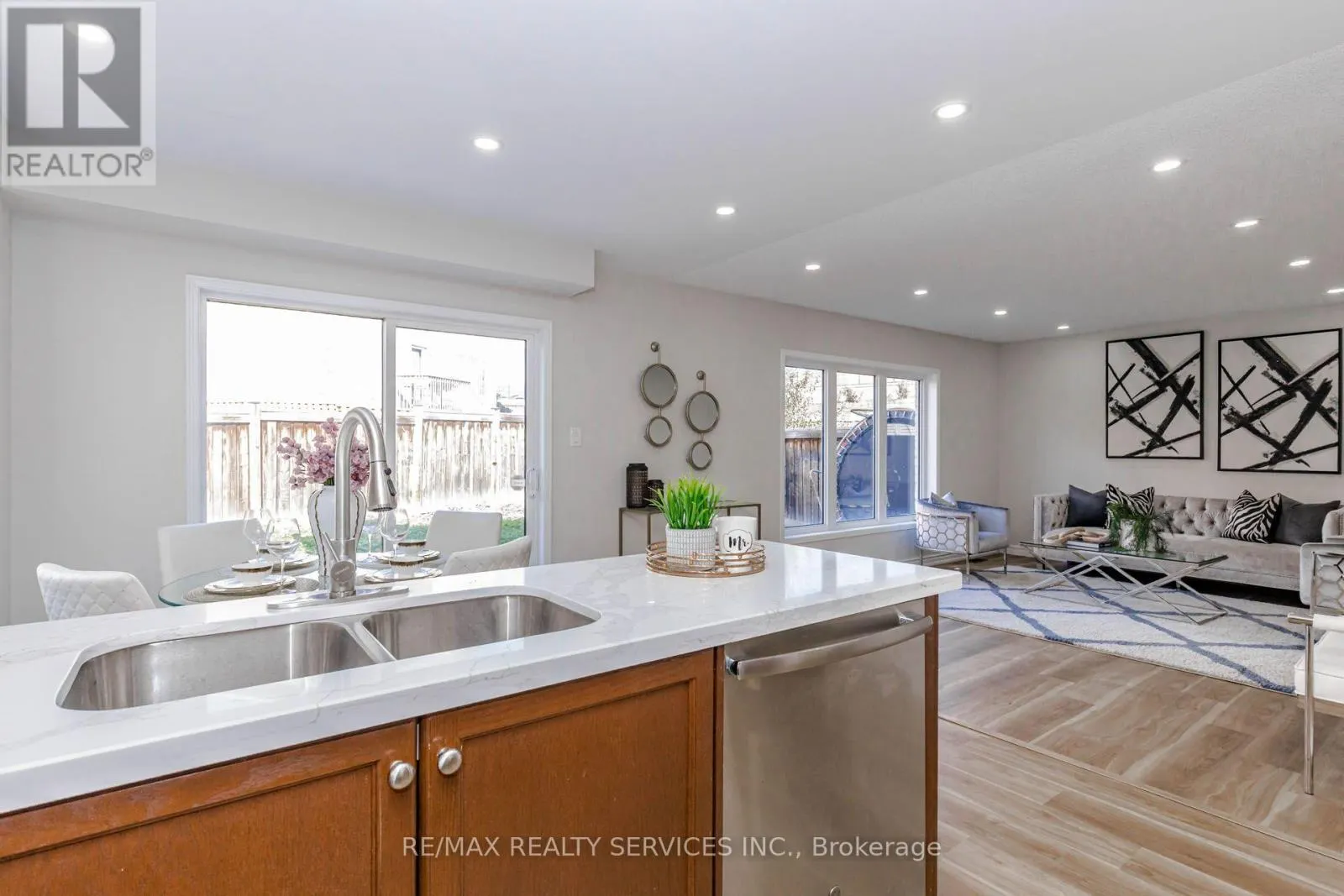 37 SKELTON CRESCENT