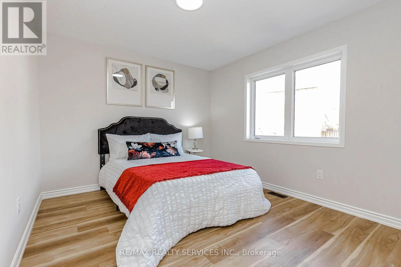 37 SKELTON CRESCENT