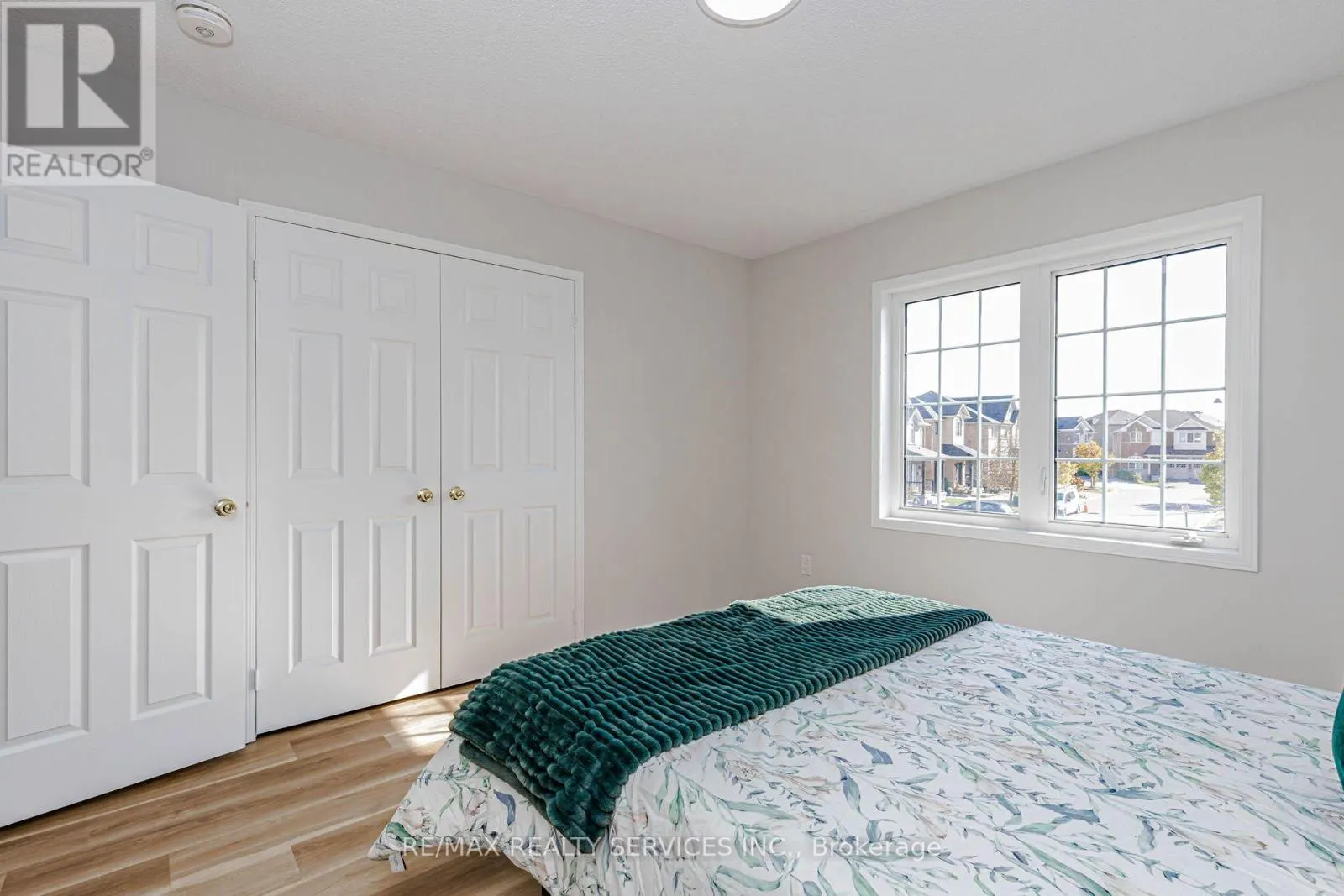 37 SKELTON CRESCENT