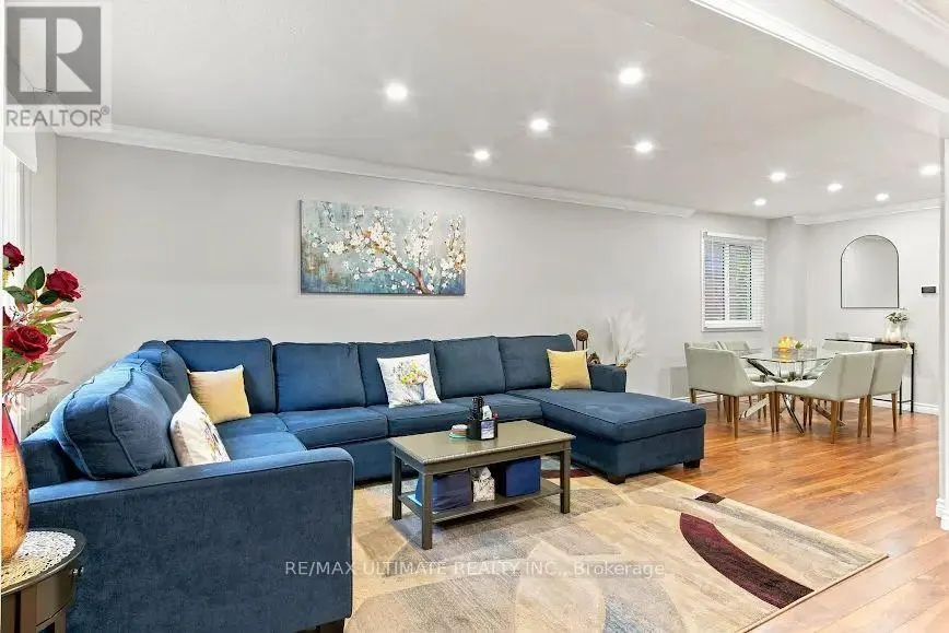 73 CLUETT DRIVE