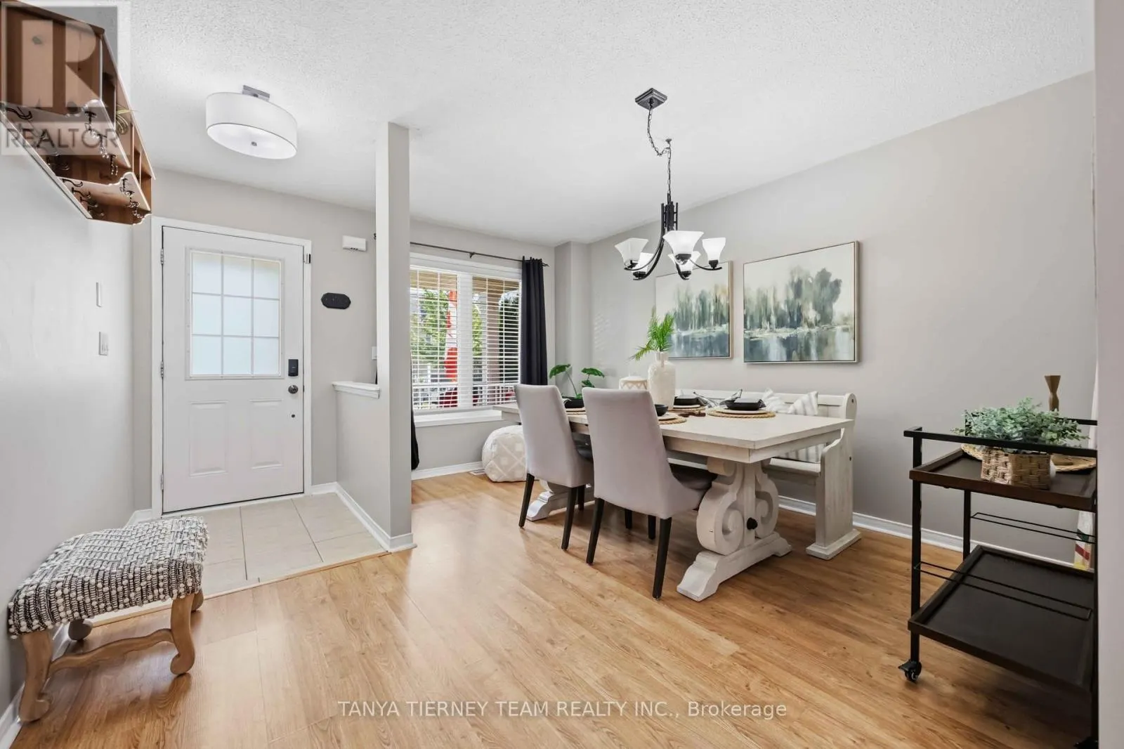 828 TAGGART CRESCENT