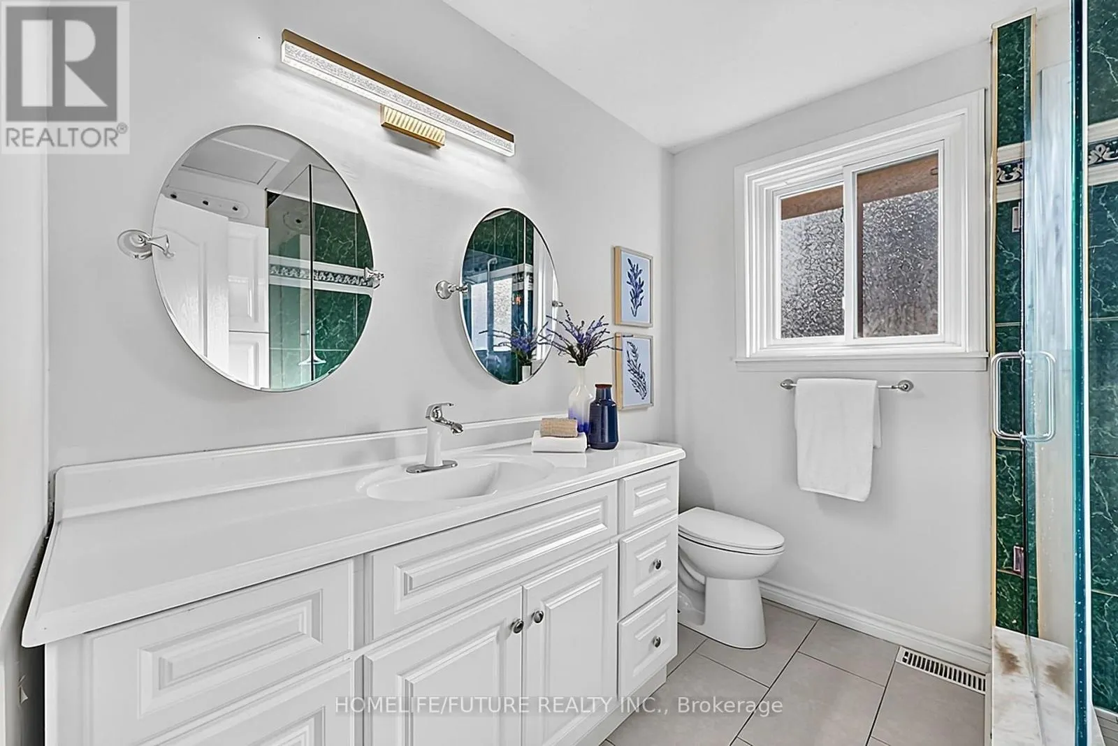 18 IVAN ROAD