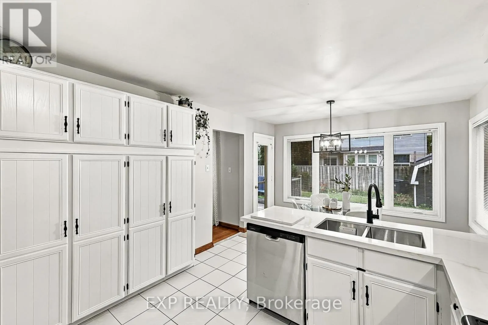 40 ORCHARD PARK DRIVE