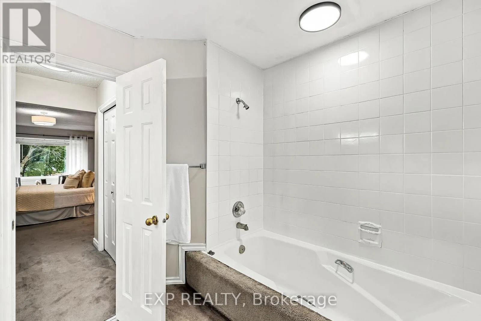 40 ORCHARD PARK DRIVE