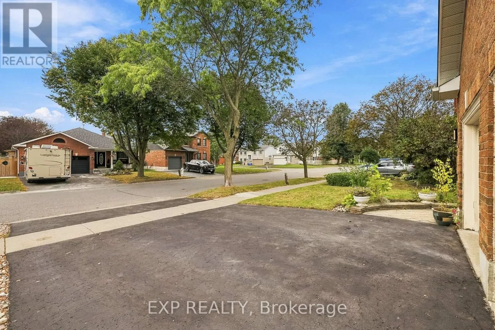 40 ORCHARD PARK DRIVE