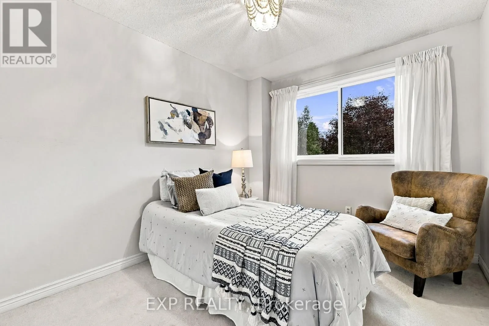 40 ORCHARD PARK DRIVE