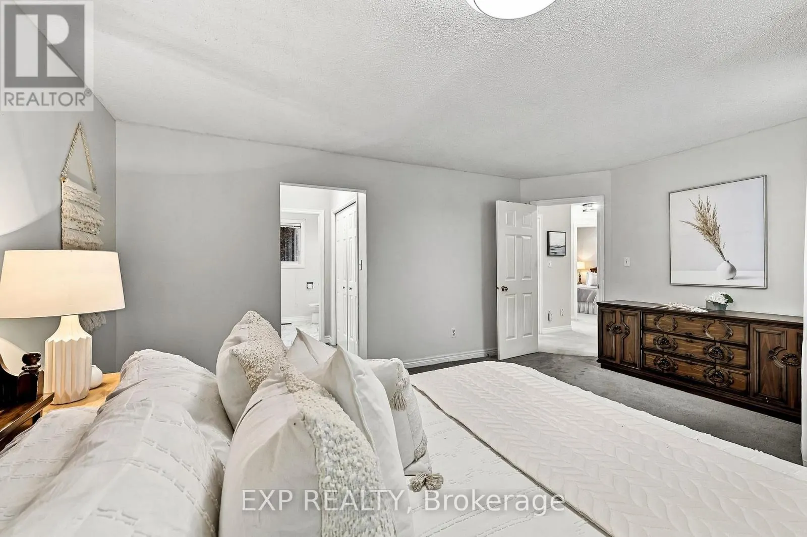 40 ORCHARD PARK DRIVE