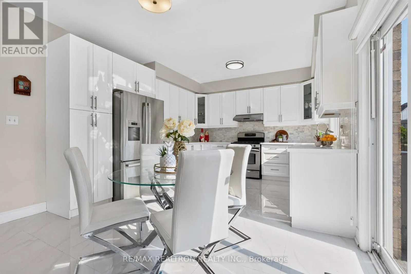 18 CARTER-BENNETT DRIVE