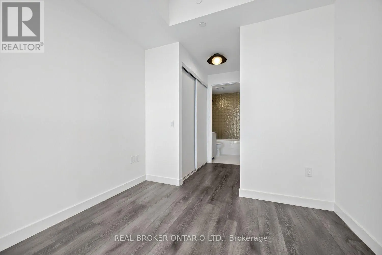 827 - 1625 MILITARY TRAIL