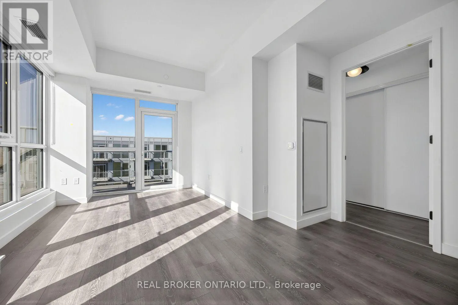 827 - 1625 MILITARY TRAIL