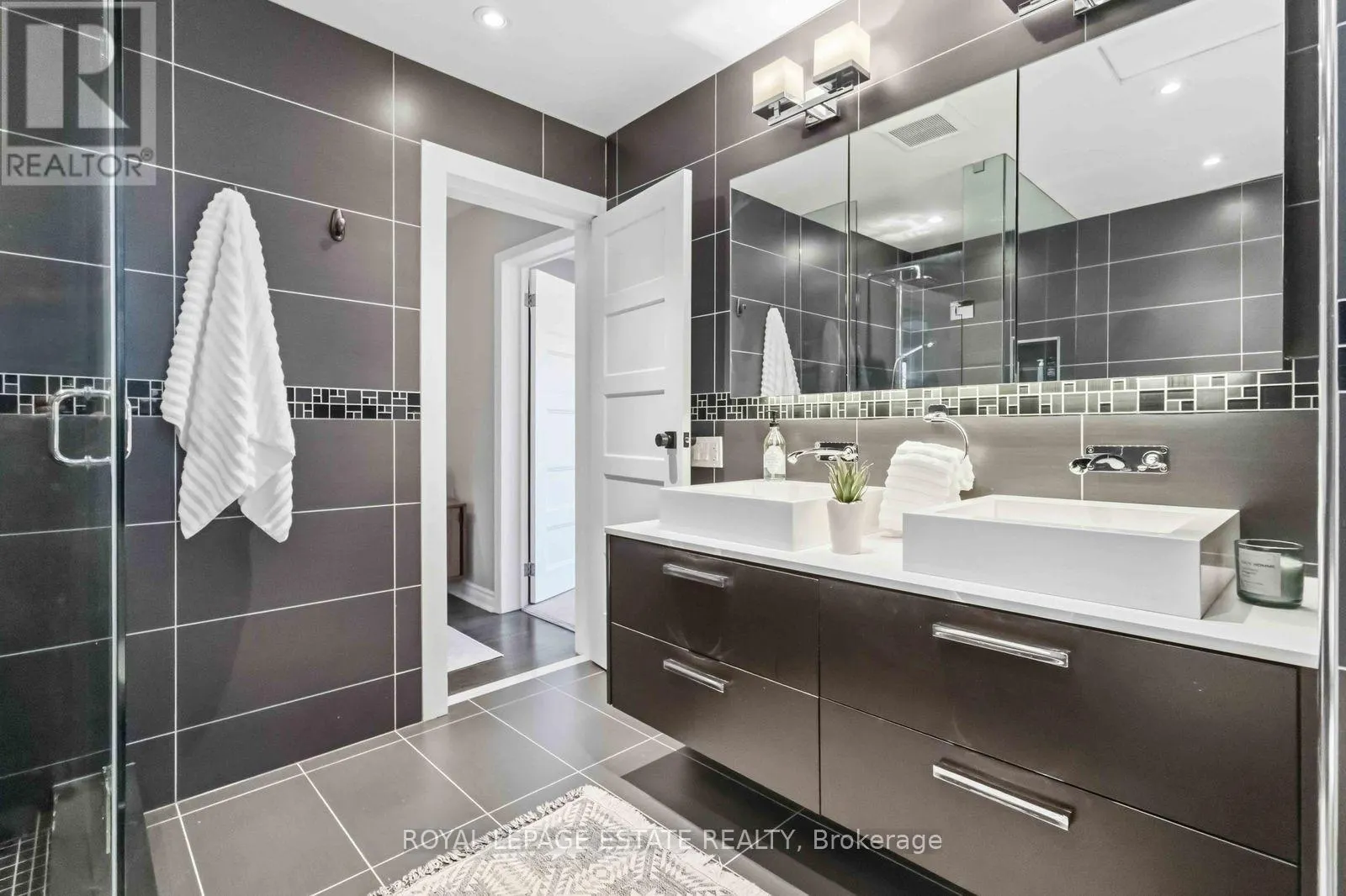 81 COURCELETTE ROAD