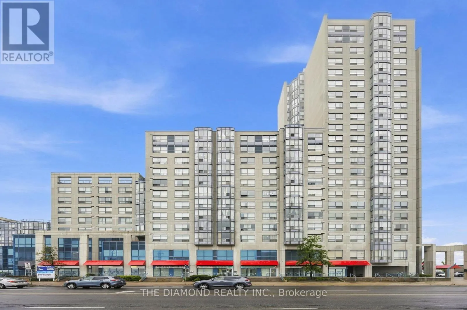 816 - 2550 LAWRENCE AVENUE E