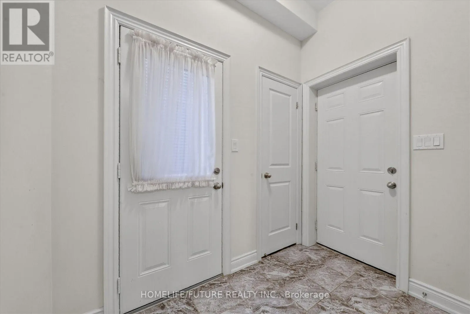 2548 BANDSMAN CRESCENT