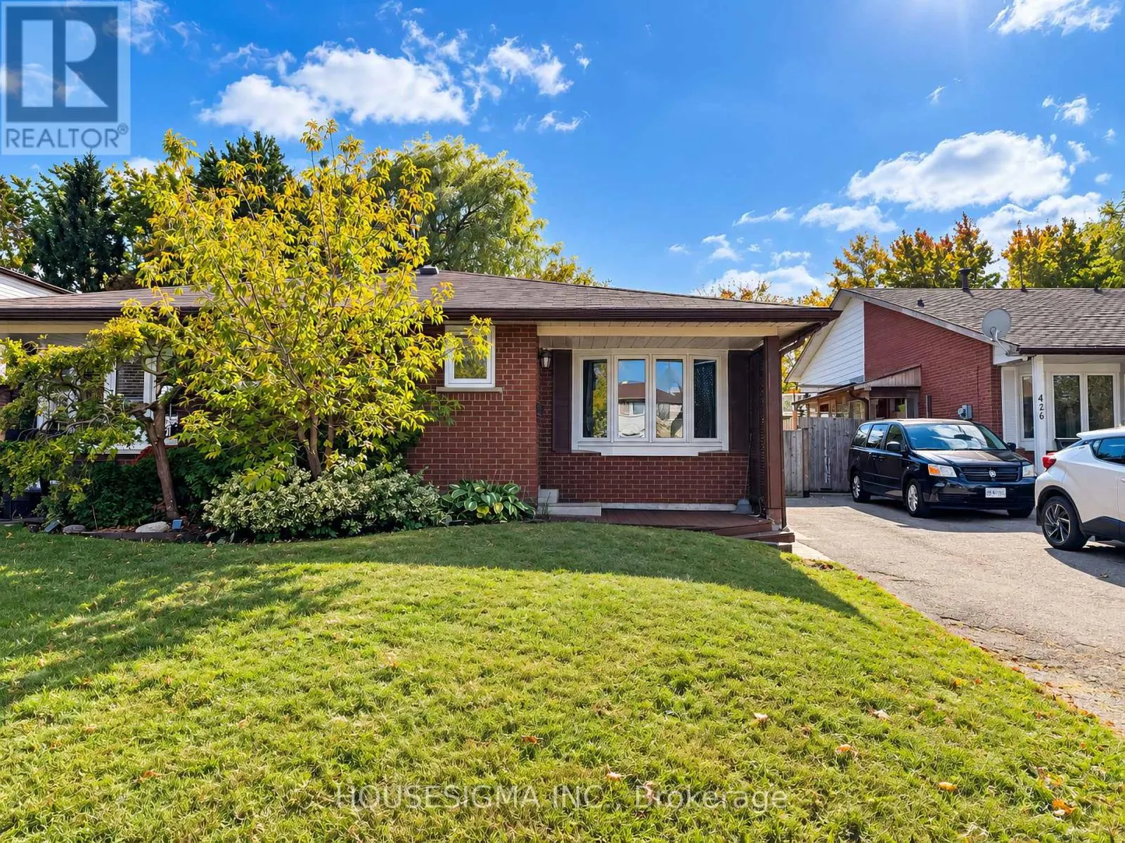 430 HARCOURT DRIVE