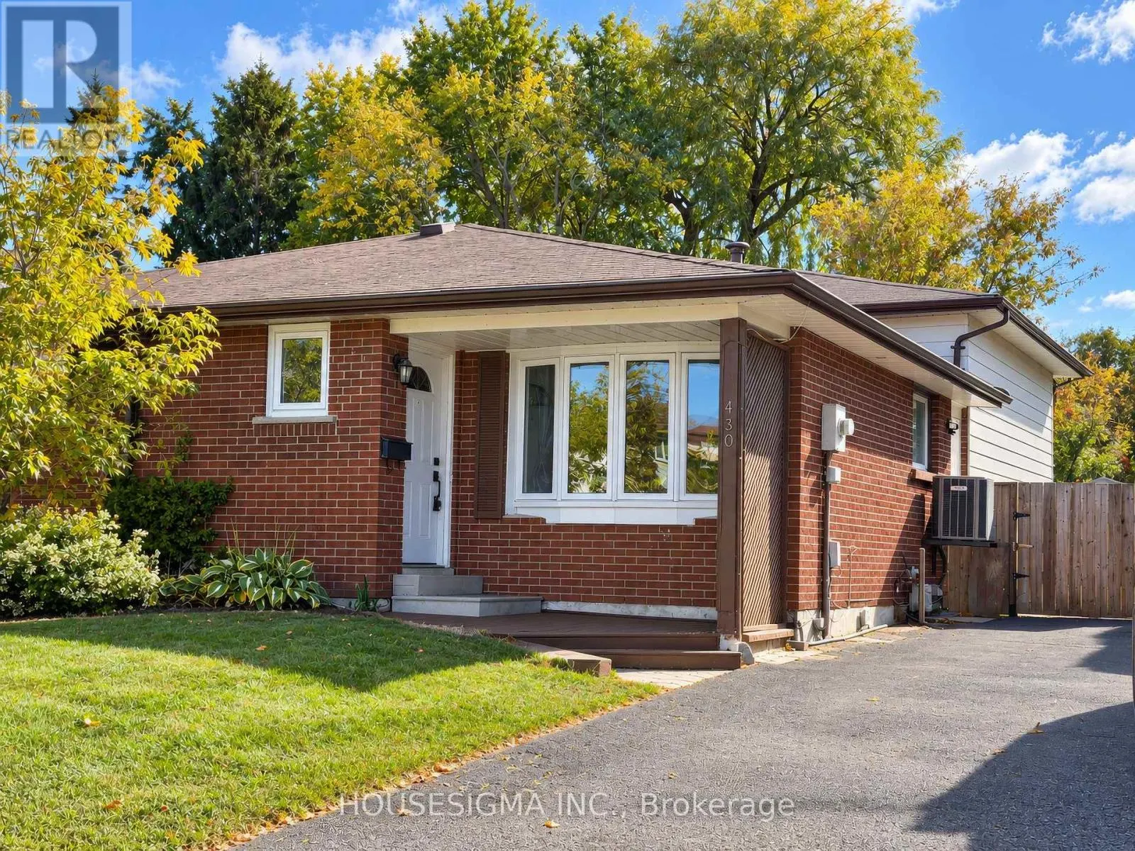 430 HARCOURT DRIVE