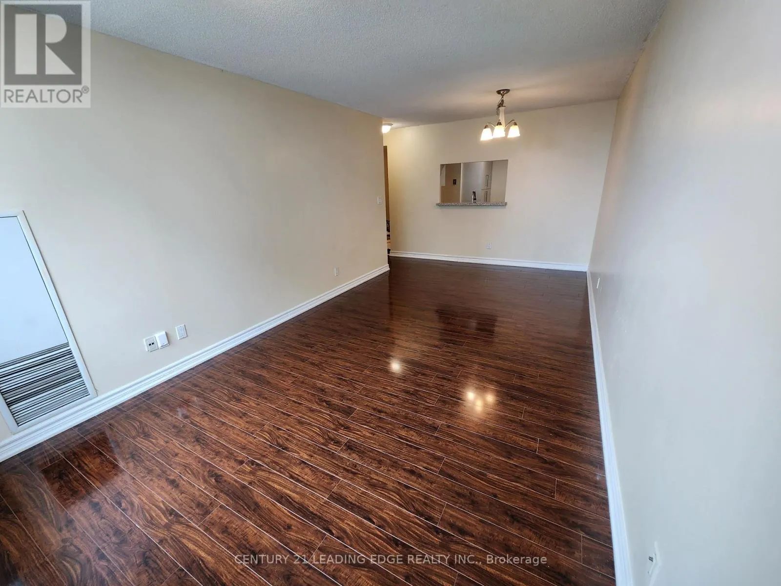 1128 - 68 CORPORATE DRIVE