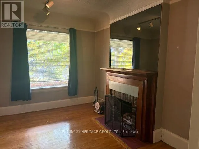 16 SPARKHALL AVENUE