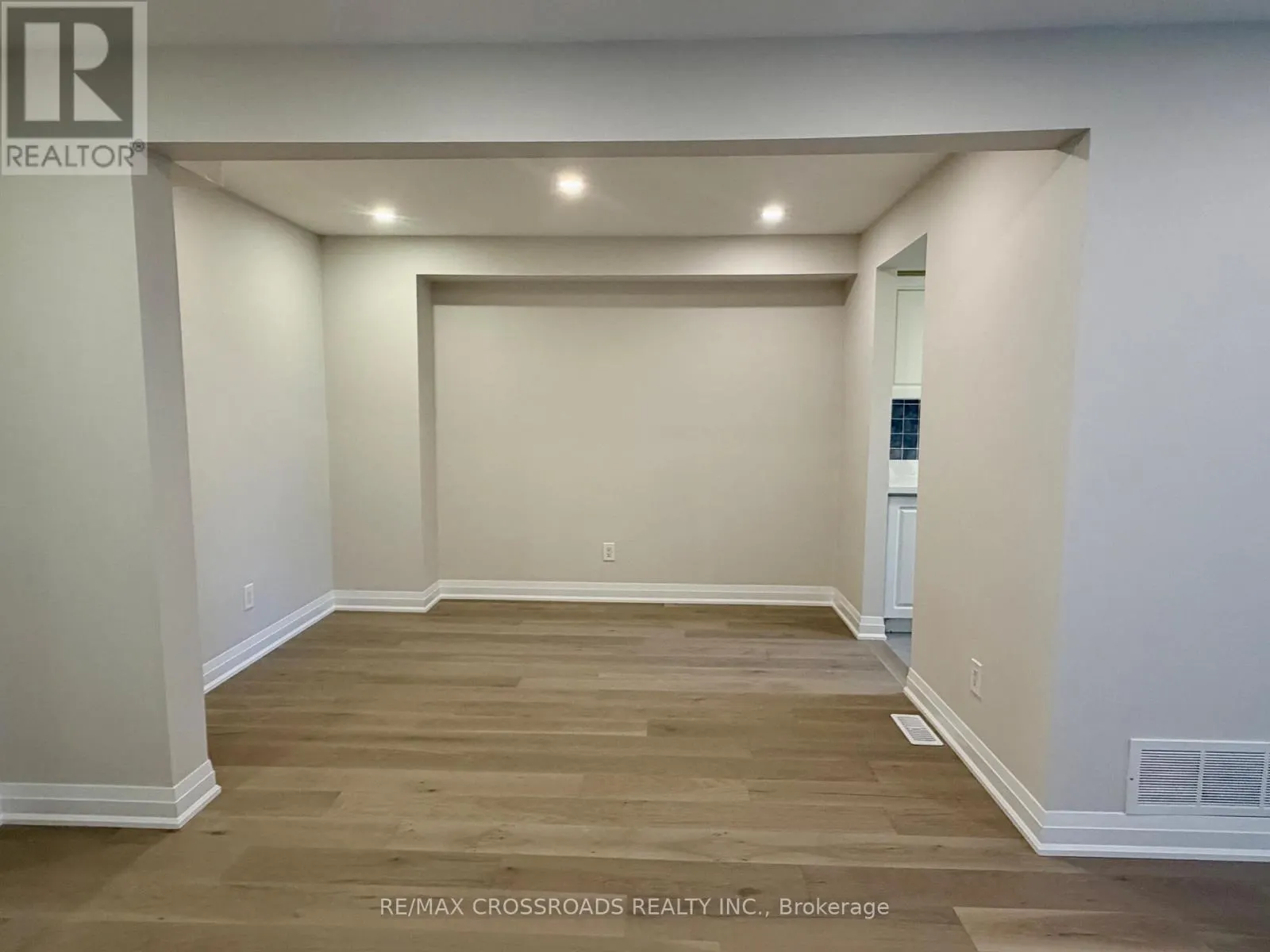 33 - 24 FUNDY BAY BOULEVARD