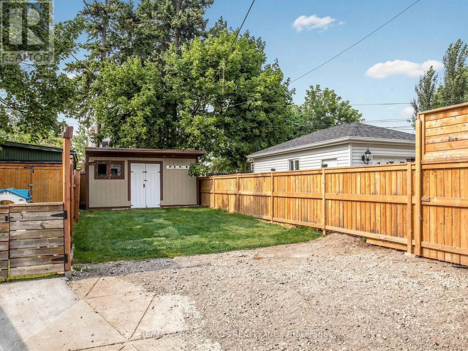 548 GLEBEHOLME BOULEVARD