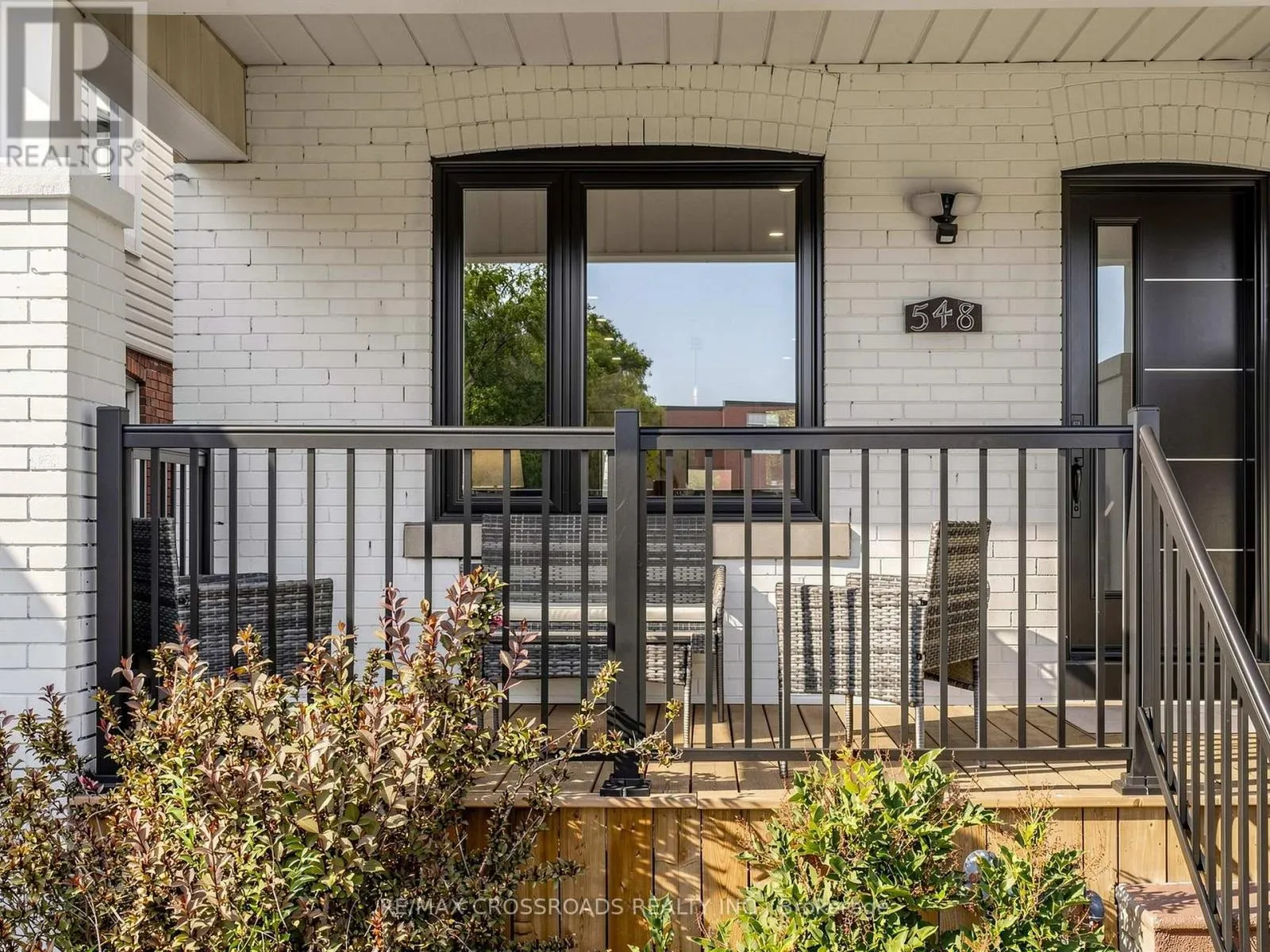 548 GLEBEHOLME BOULEVARD