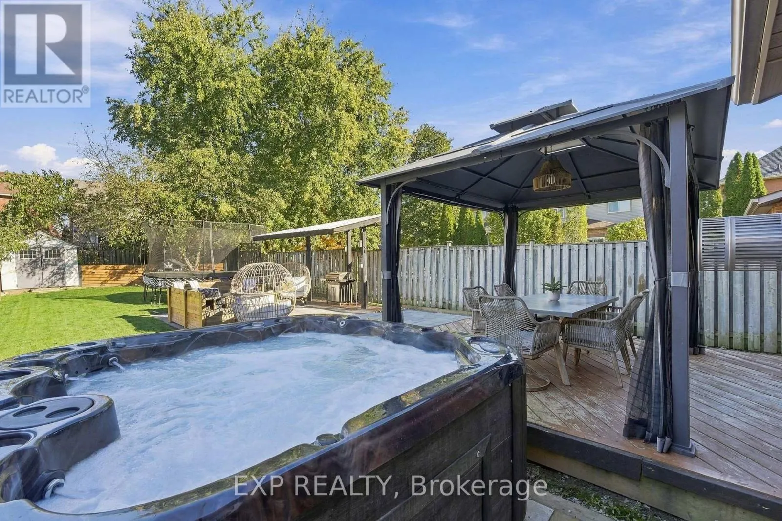 152 UNDERWOOD DRIVE