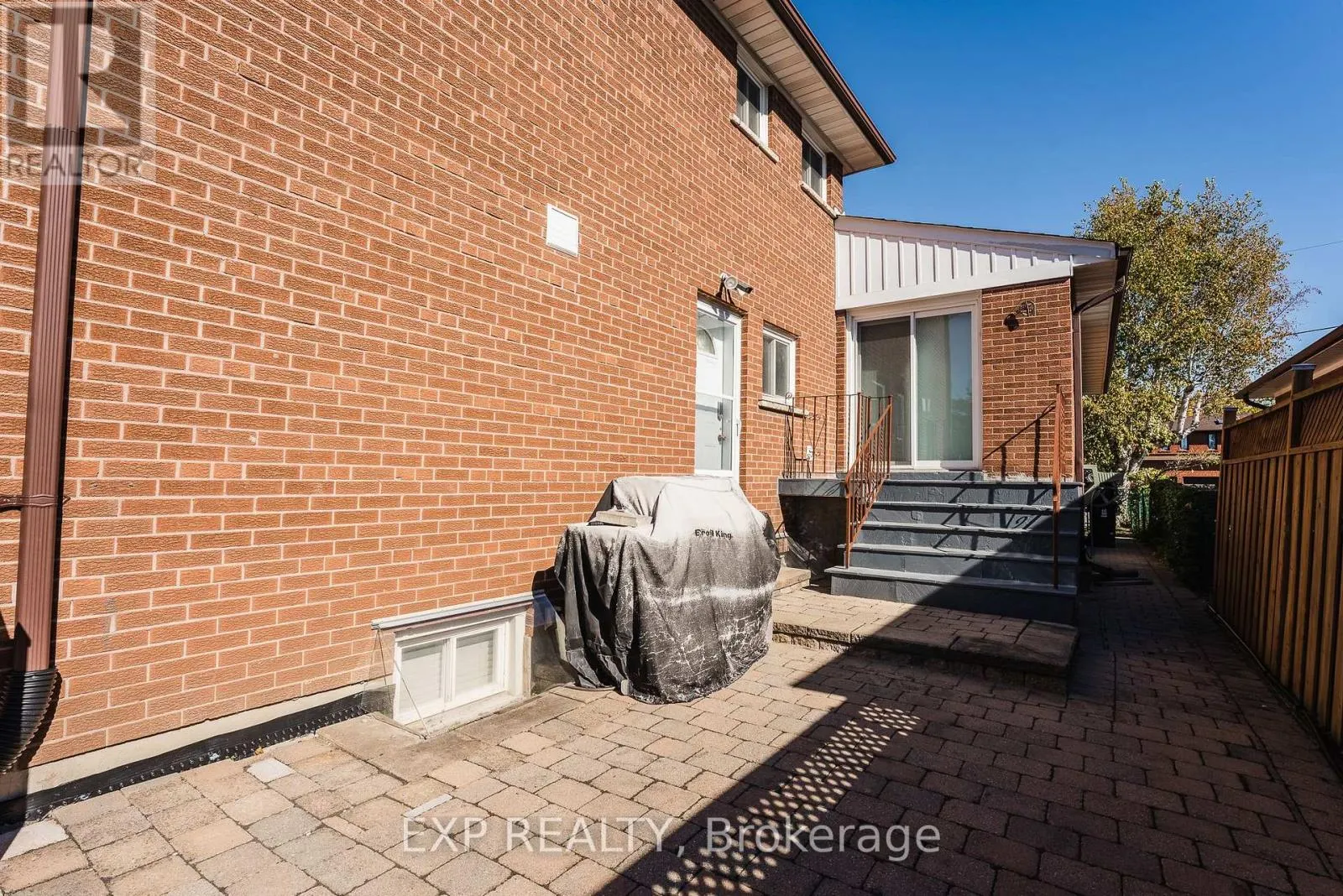 60 GOODERHAM DRIVE