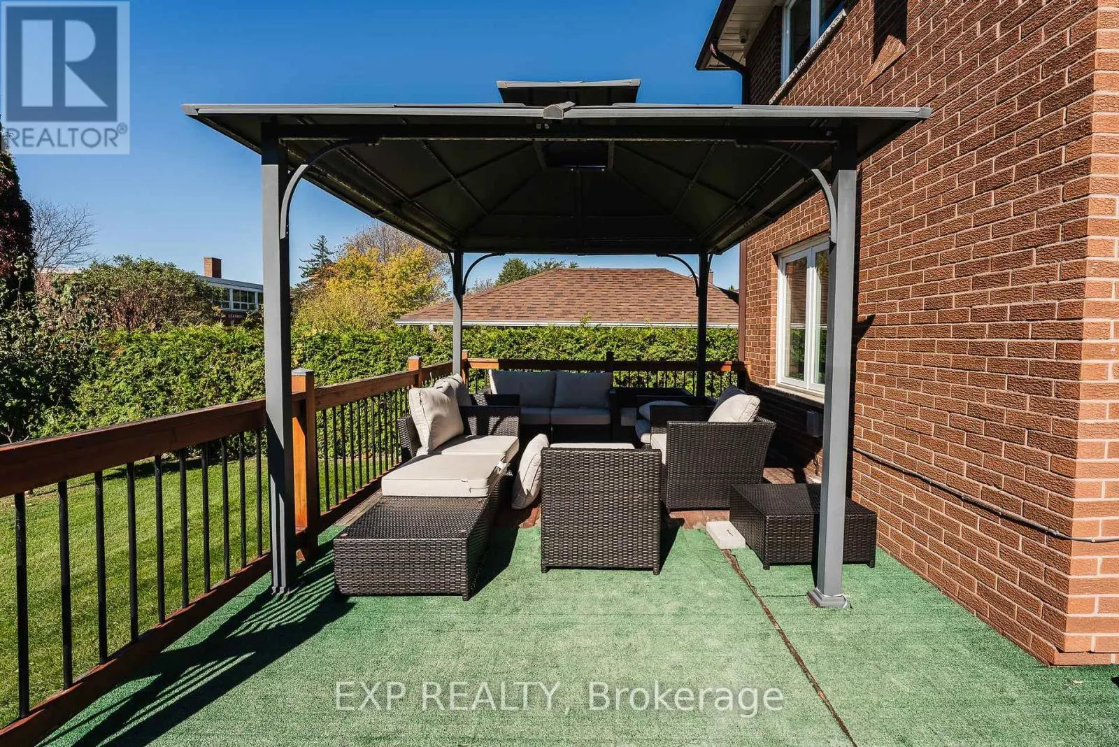 60 GOODERHAM DRIVE