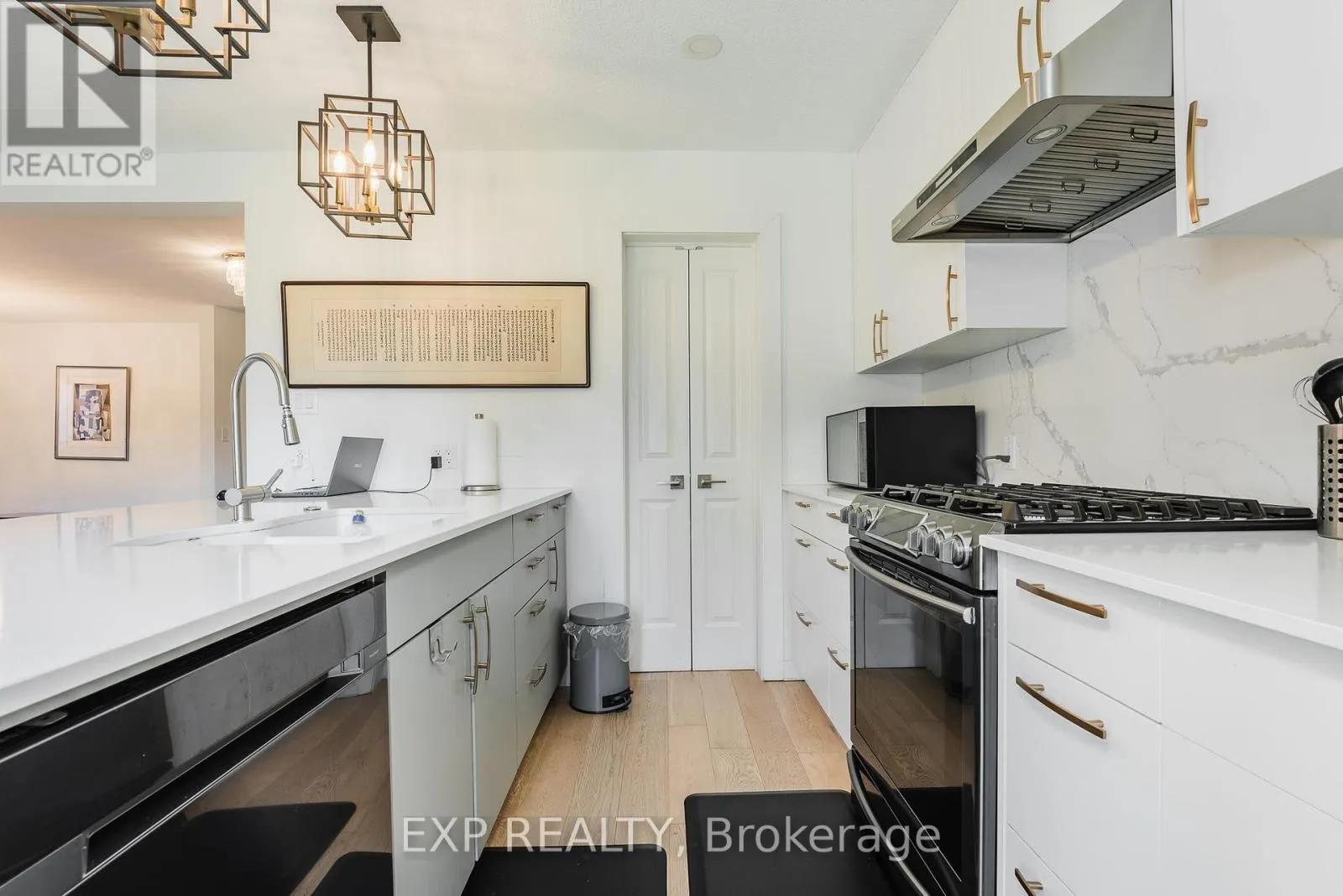 60 GOODERHAM DRIVE