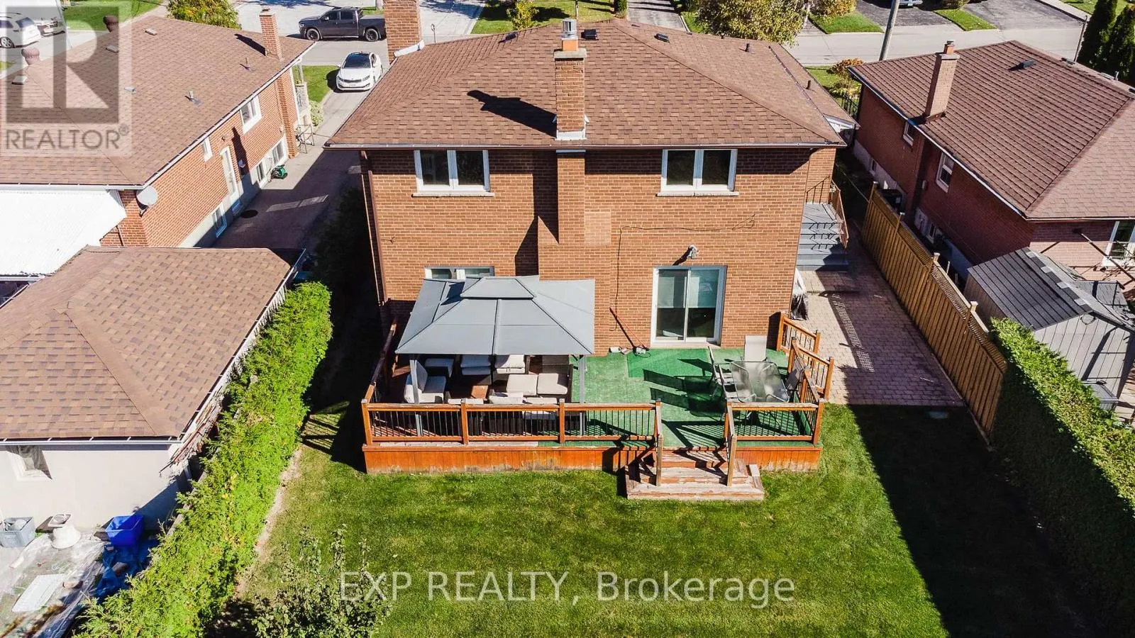 60 GOODERHAM DRIVE