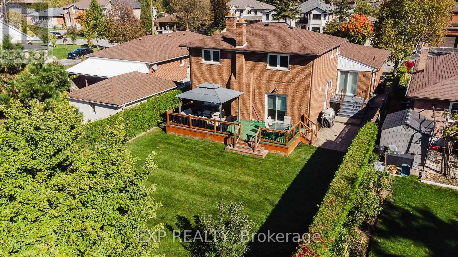 60 GOODERHAM DRIVE