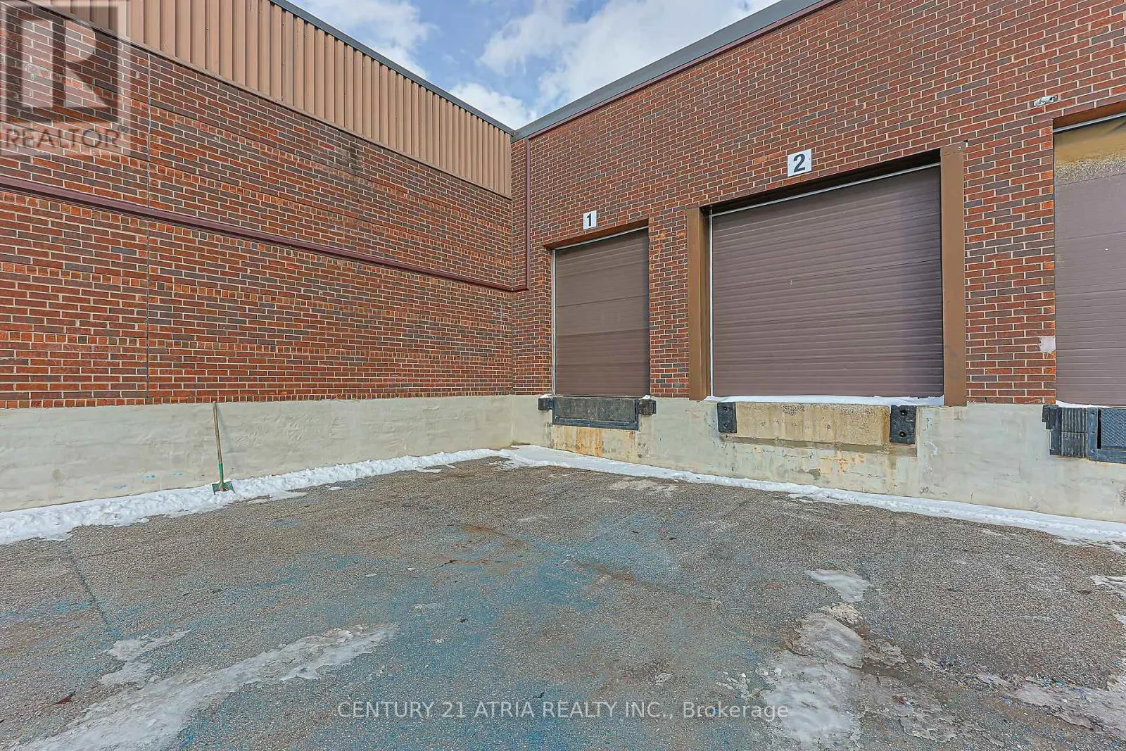 1 - 85 CHAMBERS DRIVE