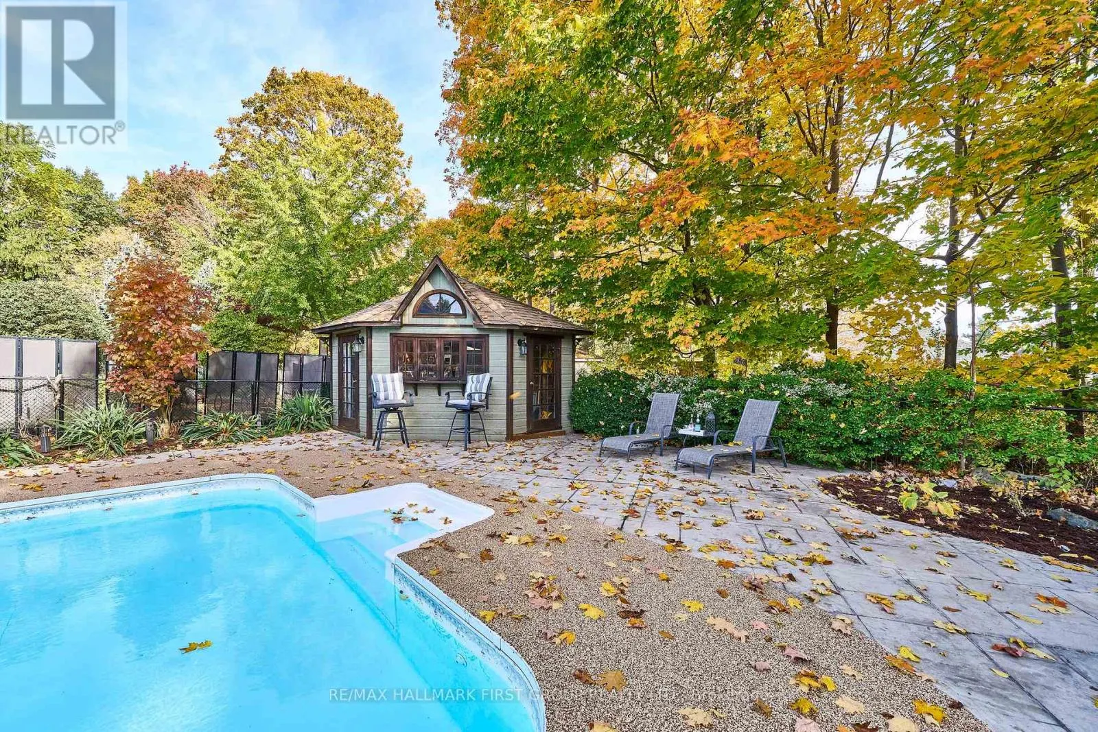 515 OAKWOOD DRIVE