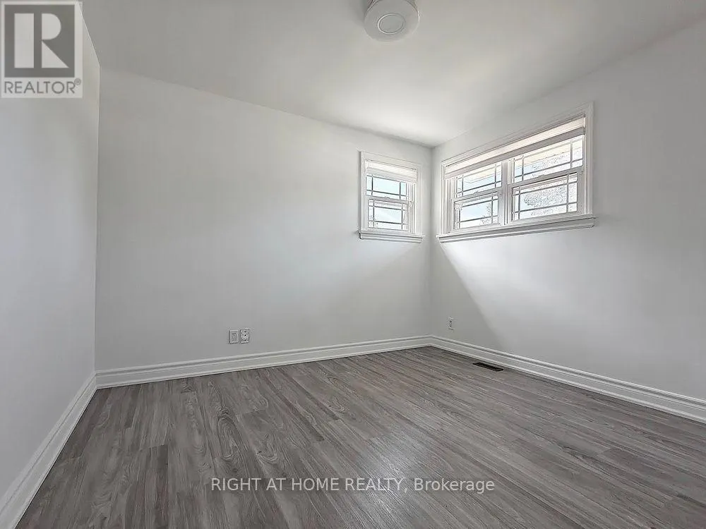 MAIN FLOOR - 45 PRINCE STREET