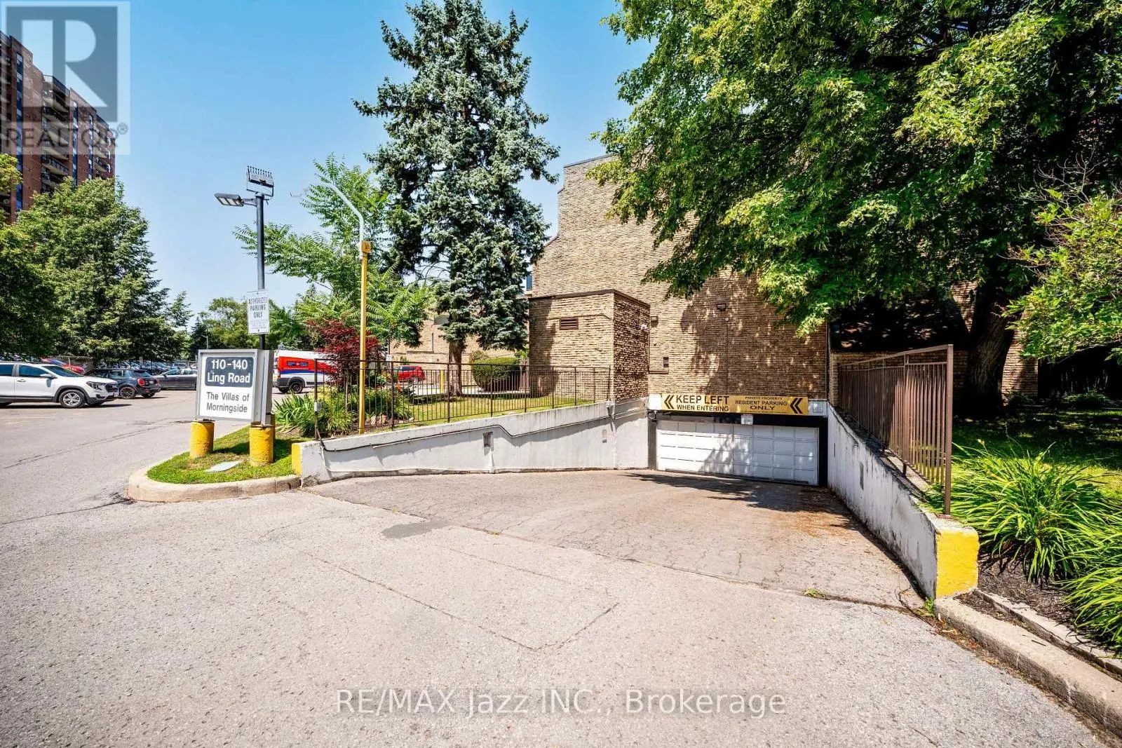 38 - 120 LING ROAD #38