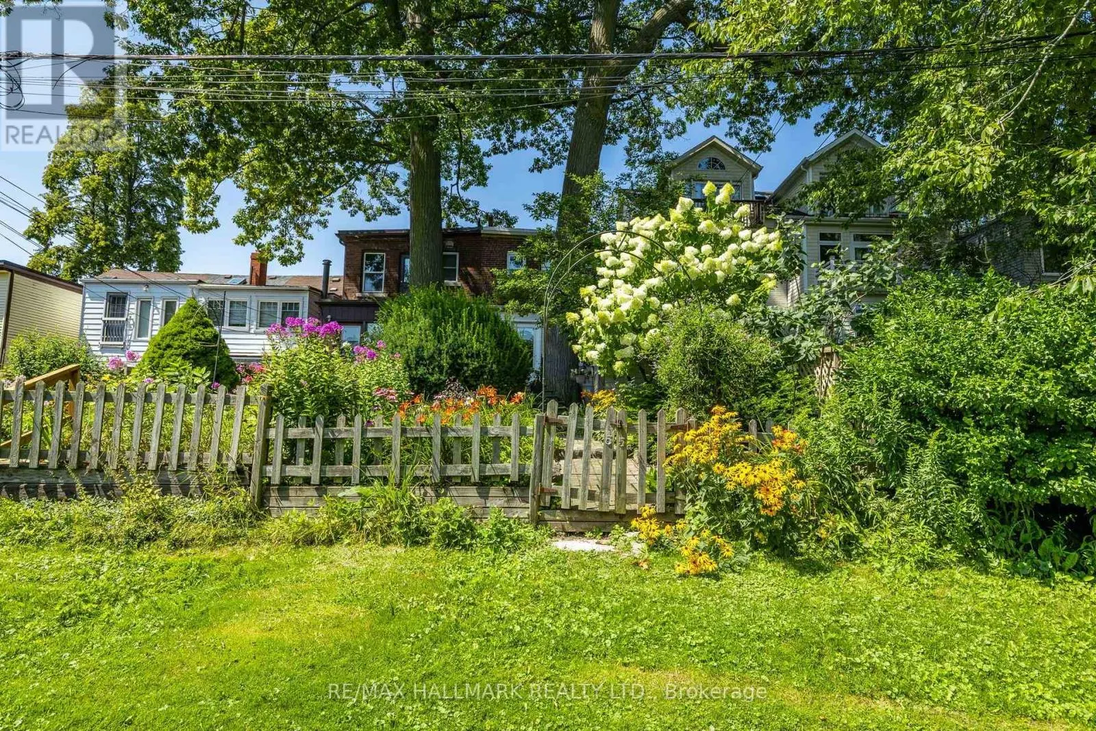 55 WAVERLEY ROAD